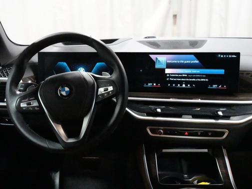 Alpine White 2024 BMW X5 xDrive40i