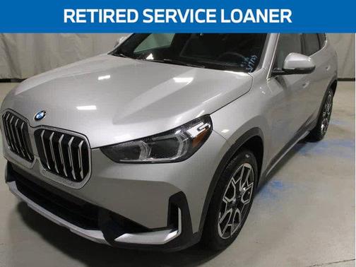 Space Silver Metallic 2025 BMW X1 xDrive28i