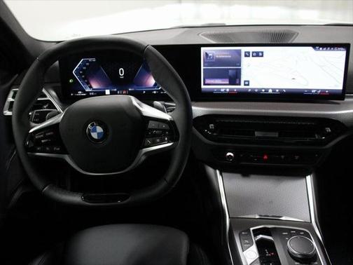2025 BMW 330 i xDrive