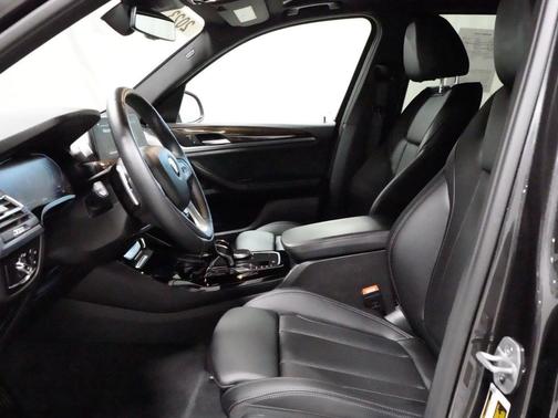 Dark Graphite Metallic 2023 BMW X3 xDrive30i