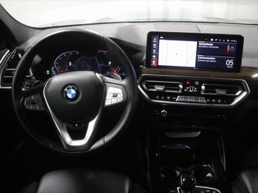2022 BMW X4 xDrive30i