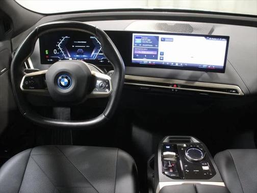 2025 BMW iX xDrive50