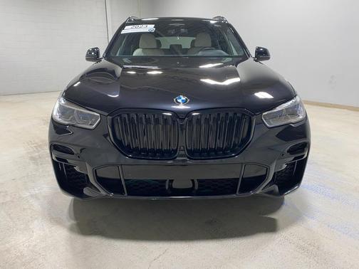 2023 BMW X5 M50i