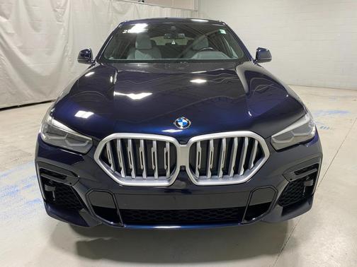 2023 BMW X6 xDrive40i