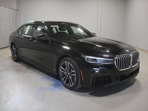 2022 BMW 750 i xDrive