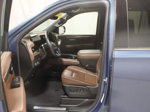 Lakeshore Blue Metallic 2025 Chevrolet Tahoe 4WD High Country
