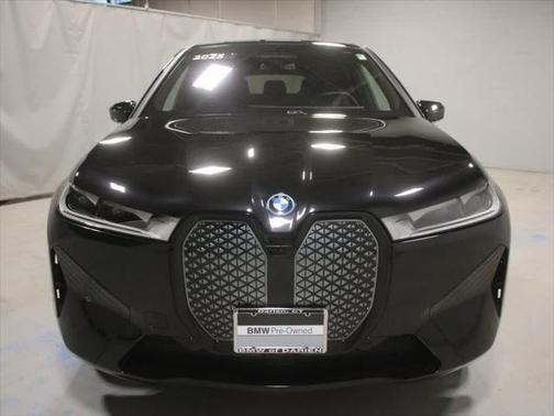 2025 BMW iX xDrive50