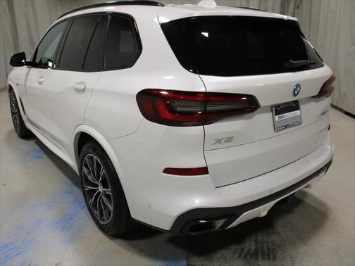 2022 BMW X5 PHEV xDrive45e