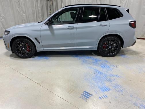 2023 BMW X3 M40i