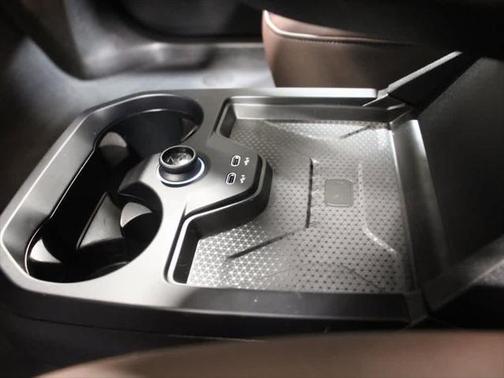 2025 BMW iX xDrive50