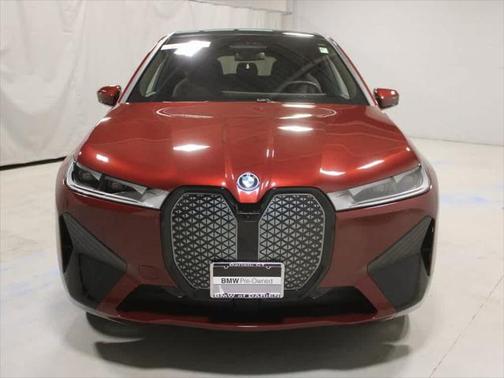 2025 BMW iX xDrive50