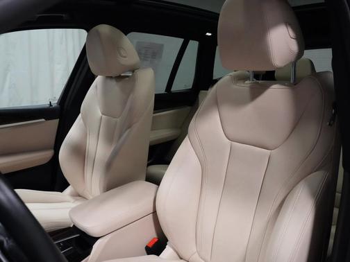 Phytonic Blue Metallic 2019 BMW X3 xDrive30i