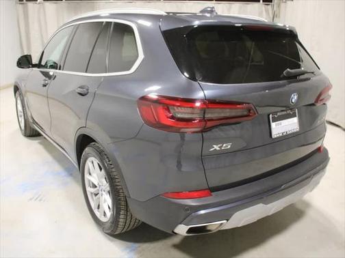 2022 BMW X5 PHEV xDrive45e
