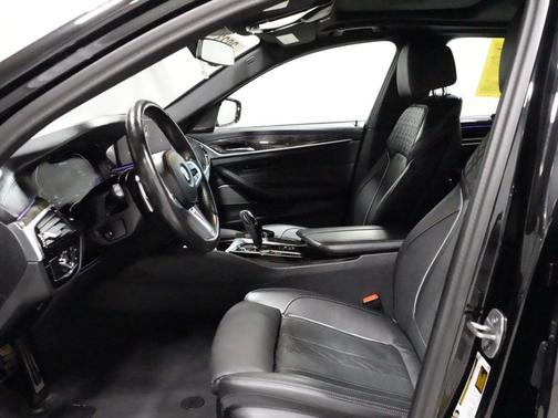 Black Sapphire Metallic 2023 BMW M550 i Xdrive