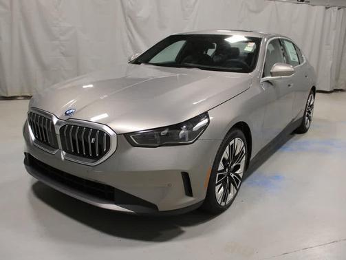 2026 BMW i5 xDrive40