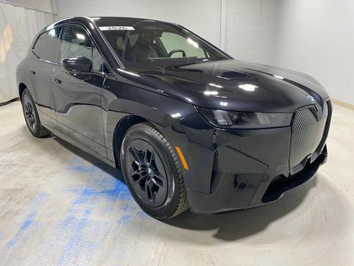 2026 BMW iX xDrive45