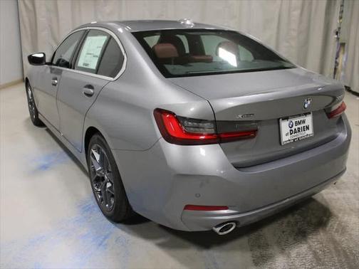 2025 BMW 330 i xDrive
