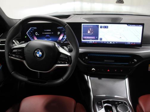 2025 BMW 330 i xDrive
