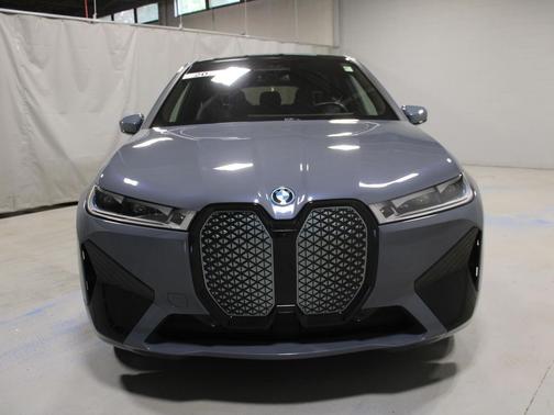 2022 BMW iX xDrive50