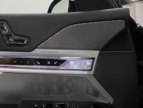 2025 BMW 760 i xDrive