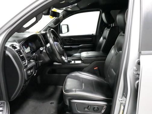 Billet Silver Metallic Clearcoat 2022 RAM 1500 Limited