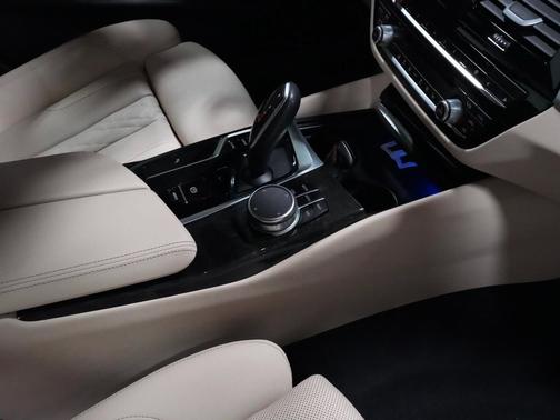 2023 BMW 530 i xDrive