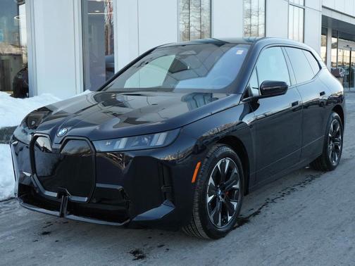 2026 BMW iX xDrive60