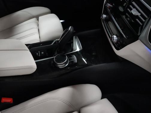 2023 BMW 540 i xDrive