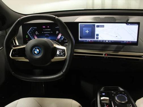 2025 BMW iX xDrive50