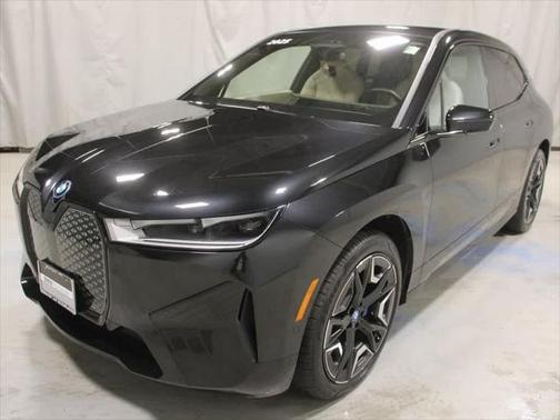 2025 BMW iX xDrive50