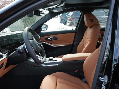 2026 BMW 330 xDrive NA
