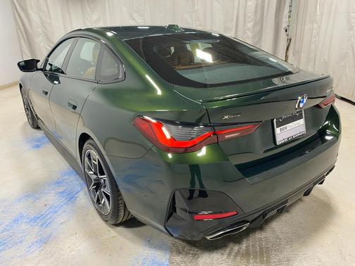 2023 BMW M440 i xDrive