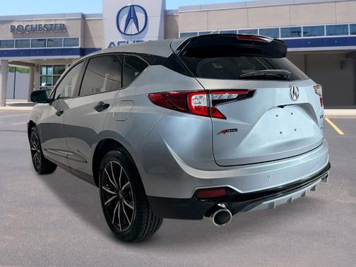 2025 Acura RDX 