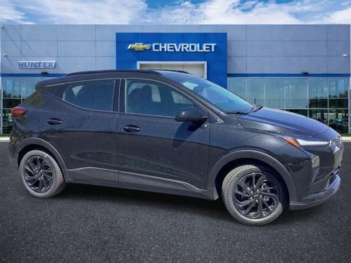 Mosaic Black Metallic 2027 Chevrolet Bolt RS FWD