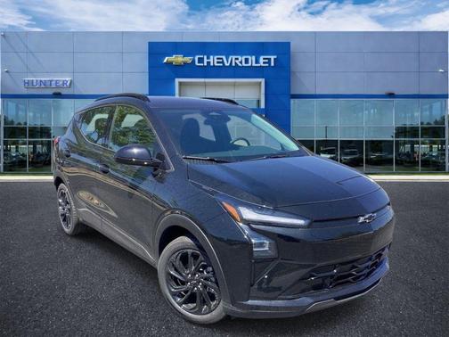 Mosaic Black Metallic 2027 Chevrolet Bolt RS FWD
