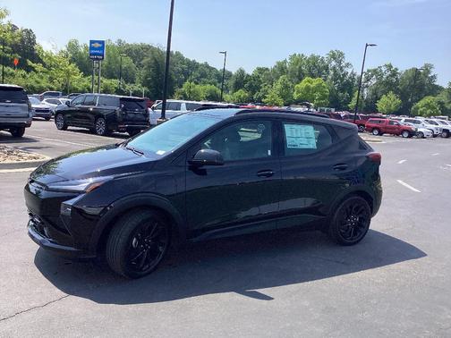 Mosaic Black Metallic 2027 Chevrolet Bolt RS FWD