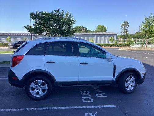 Arctic Ice 2014 Chevrolet Captiva Sport 2LS