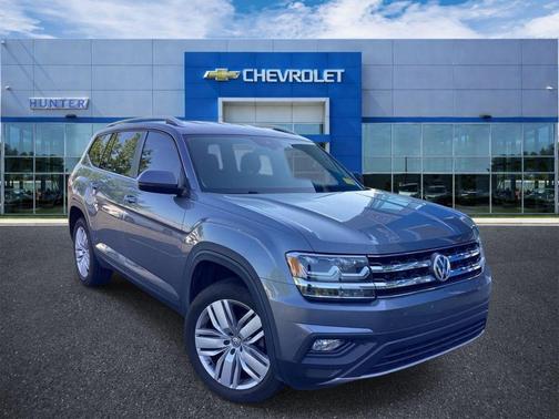 Platinum Gray Metallic 2019 Volkswagen Atlas 3.6L SE w/Technology