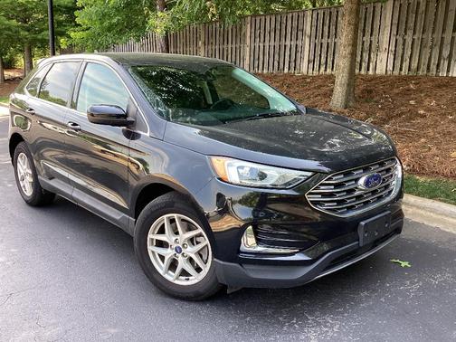 Agate Black Metallic 2022 Ford Edge SEL