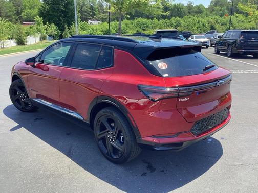Radiant Red Tintcoat 2026 Chevrolet Equinox EV RS