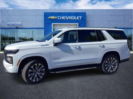 Polar White Tricoat 2026 Chevrolet Tahoe 4WD High Country