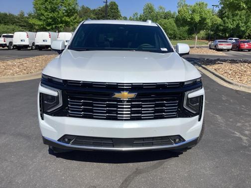 Polar White Tricoat 2026 Chevrolet Tahoe 4WD High Country