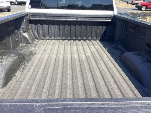 Summit White 2026 Chevrolet Silverado 3500 WT
