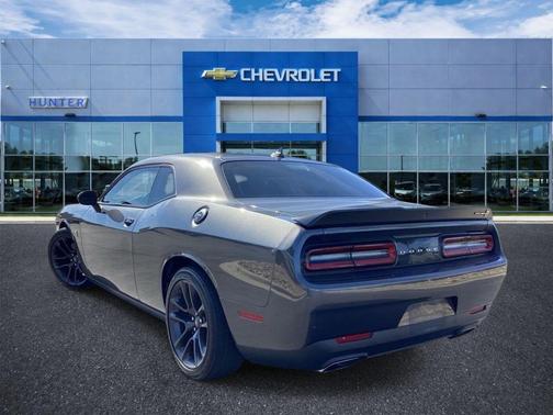 Granite Pearlcoat 2022 Dodge Challenger R/T Scat Pack