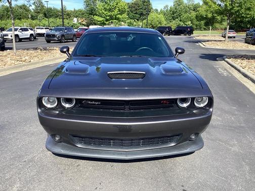 Granite Pearlcoat 2022 Dodge Challenger R/T Scat Pack