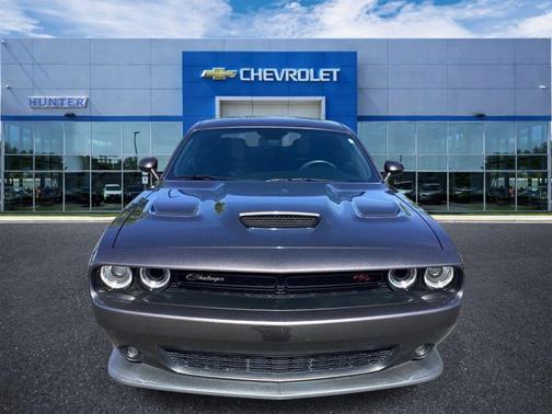 Granite Pearlcoat 2022 Dodge Challenger R/T Scat Pack