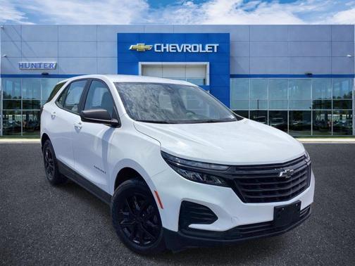 Summit White 2024 Chevrolet Equinox LS