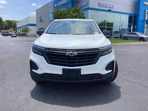 Summit White 2024 Chevrolet Equinox LS