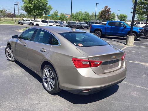 Mineral Gray Metallic 2025 Chevrolet Malibu FWD 1LT