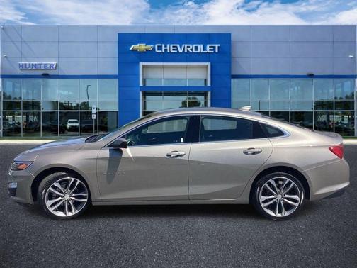 Mineral Gray Metallic 2025 Chevrolet Malibu FWD 1LT